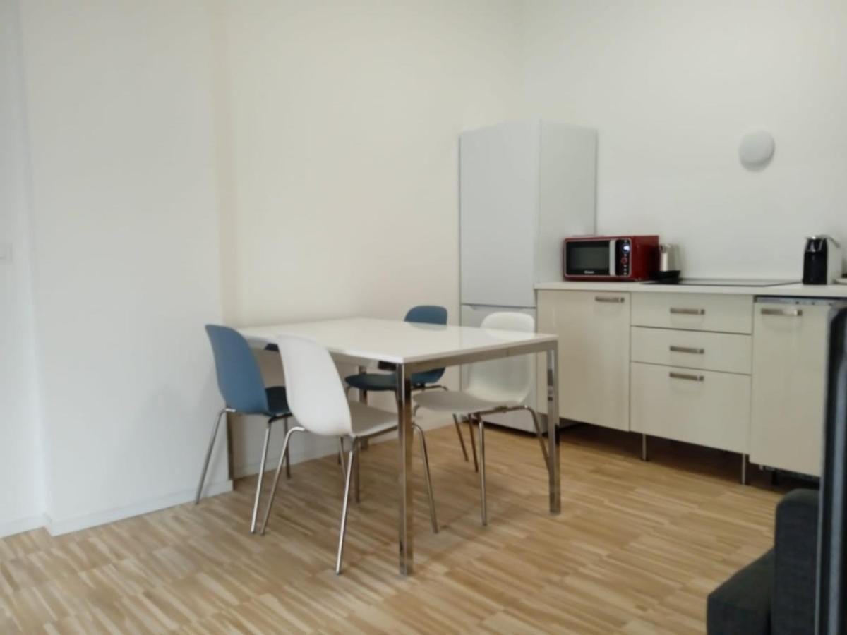 Apartment Via D'Apulia 11 Μιλάνο Εξωτερικό φωτογραφία