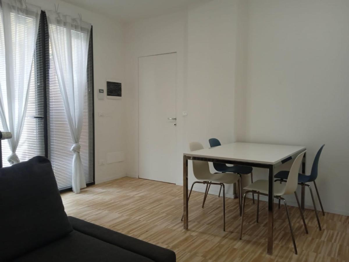 Apartment Via D'Apulia 11 Μιλάνο Εξωτερικό φωτογραφία
